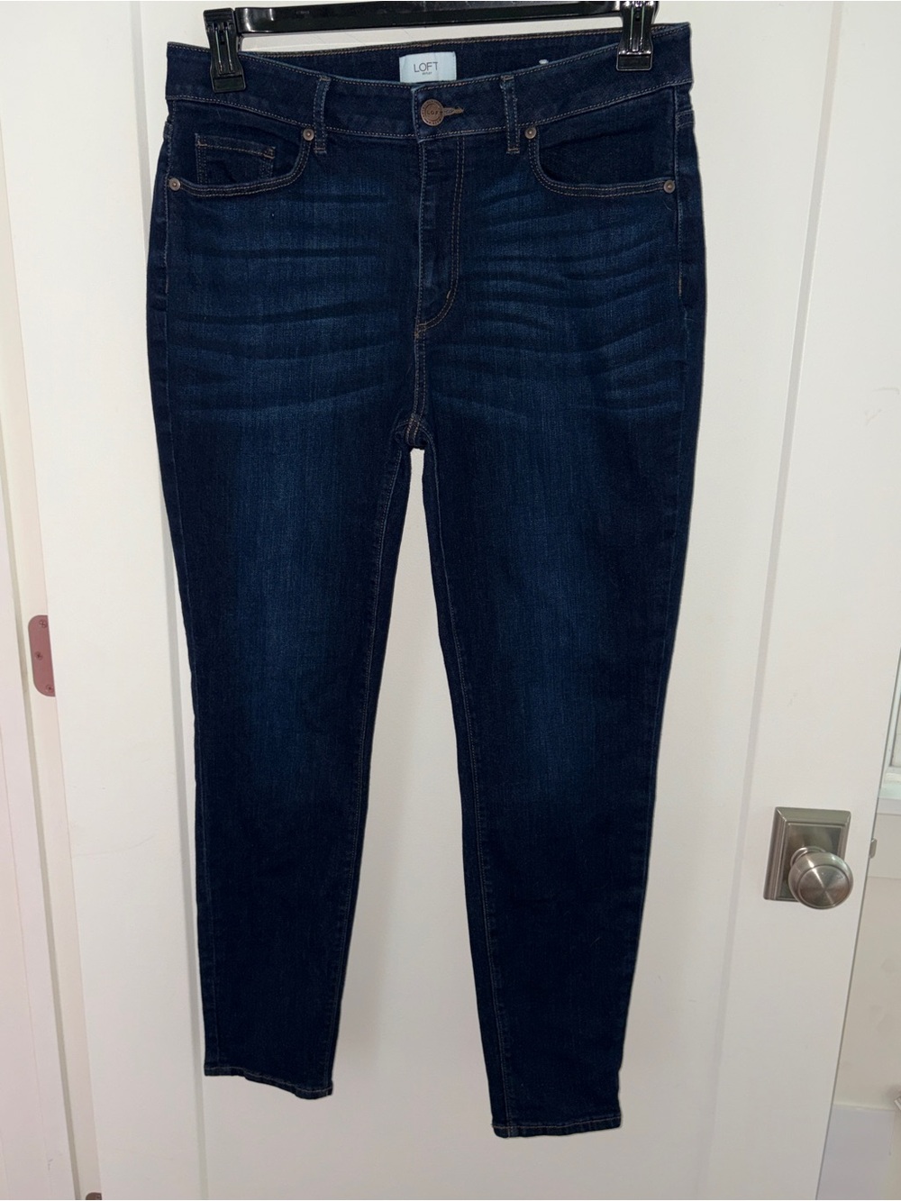 LOFT outlet curvy skinny jeans sz 12 EUC LN